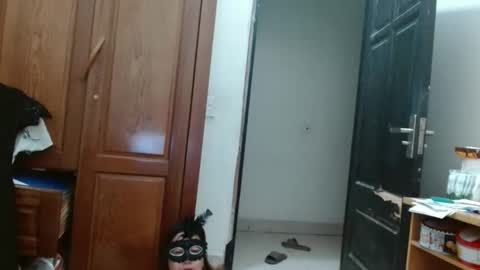 blowy079 online show from April 20, 2026, 12:13 am