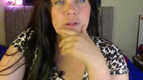 Snapshot of blue_angel33 chatting on December 14, 2025, 8:46 pm kate online show from December 14, 2025, 8:46 pm