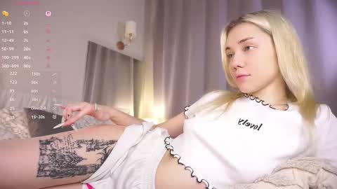 Adeline online show from January 17, 2026, 5:34 am