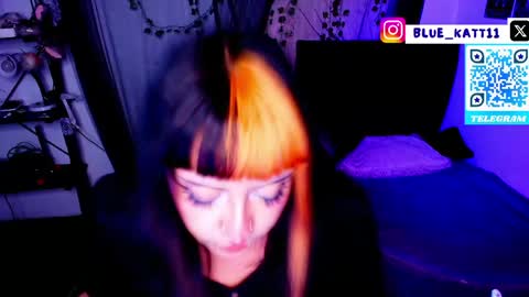 Snapshot of blue_katt chatting on June 5, 2026, 12:28 am blue katt online show from June 5, 2026, 12:28 am