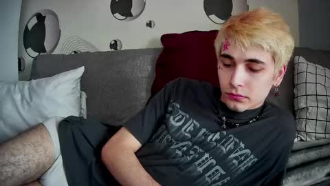 SONNYVAN online show from March 31, 2026, 6:58 am