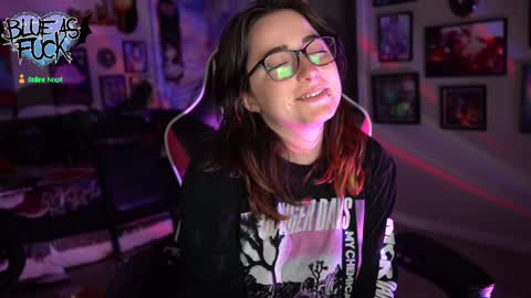 Blue online show from December 30, 2024, 2:20 am