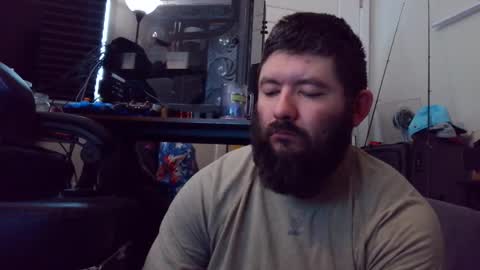 Snapshot of bluecollar117 chatting on March 8, 2026, 9:40 pm bluecollar117 online show from March 8, 2026, 9:40 pm