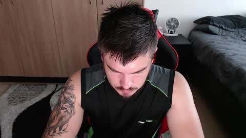 blueeyeboy0 online show from February 4, 2025, 12:00 pm