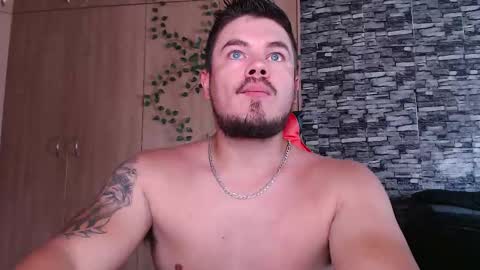 blueeyeboy0 online show from October 30, 2025, 7:54 am