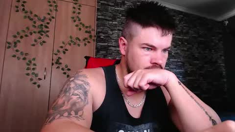 blueeyeboy0 online show from December 3, 2025, 8:12 am