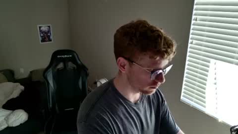 Snapshot of blueeyedtallguy chatting on July 5, 2026, 7:21 pm blueeyedtallguy online show from July 5, 2026, 7:21 pm