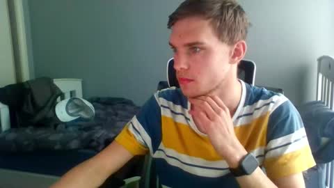 bluegaze6227724 online show from November 29, 2025, 8:28 am