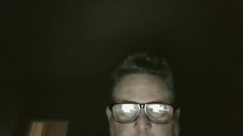 Snapshot of bluemoose70 chatting on December 22, 2024, 12:28 am bluemoose70 online show from December 22, 2024, 12:28 am