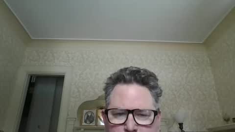 Snapshot of bluemoose70 chatting on January 4, 2025, 6:51 pm bluemoose70 online show from January 4, 2025, 6:51 pm