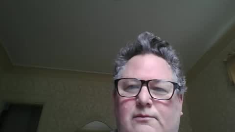 Snapshot of bluemoose70 chatting on October 20, 2025, 3:23 pm bluemoose70 online show from October 20, 2025, 3:23 pm