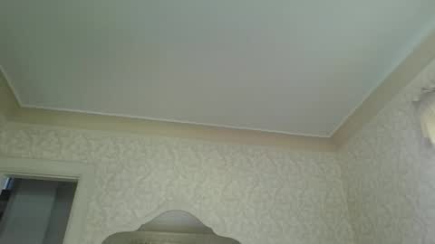 Snapshot of bluemoose70 chatting on November 4, 2025, 4:17 pm bluemoose70 online show from November 4, 2025, 4:17 pm