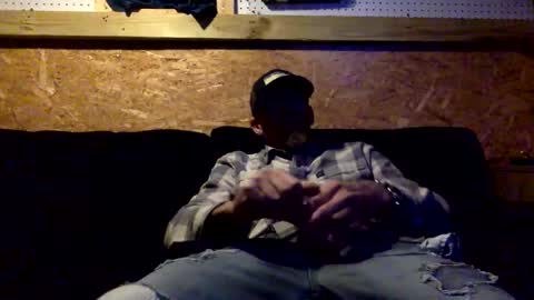 Blueyedbama33 online show from January 1, 2025, 3:35 pm