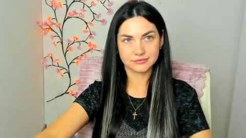 Kelly online show from April 11, 2026, 7:56 am