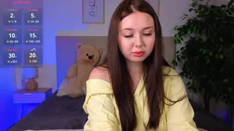 Lera  online show from April 14, 2026, 8:37 pm