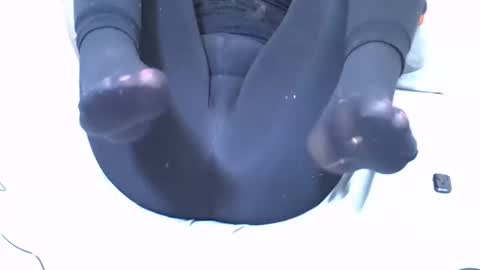 Bunny online show from October 27, 2025, 1:04 pm