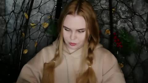 blushing_star online show from April 17, 2026, 3:37 pm