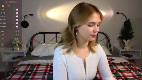 Erica online show from December 25, 2024, 4:22 pm