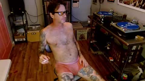 ZuperZexyZounds online show from September 12, 2025, 4:23 am