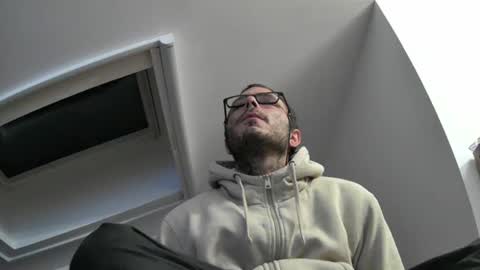 bo22222222 online show from October 22, 2025, 11:59 pm