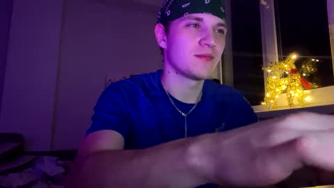 bob_bucks online show from February 1, 2026, 9:13 pm