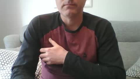 Snapshot of bobby_113 chatting on May 5, 2026, 11:29 am bobby_113 online show from May 5, 2026, 11:29 am