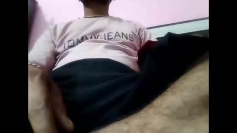 bobby_horny03 online show from April 15, 2026, 8:54 am