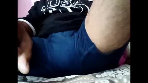 bobby_horny03 online show from April 19, 2026, 5:18 am