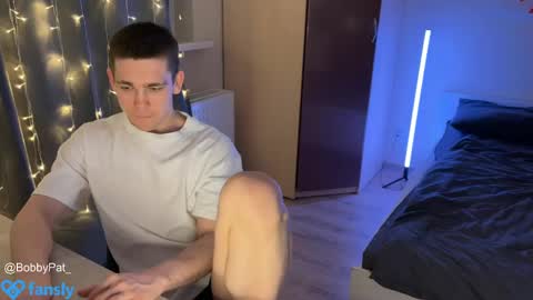 BobbyPattersonPVT-OFFER online show from March 9, 2025, 7:37 pm