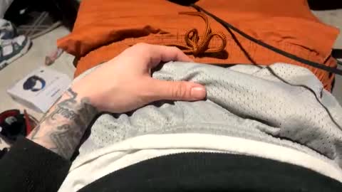 bobdillon401 online show from February 15, 2026, 6:32 am