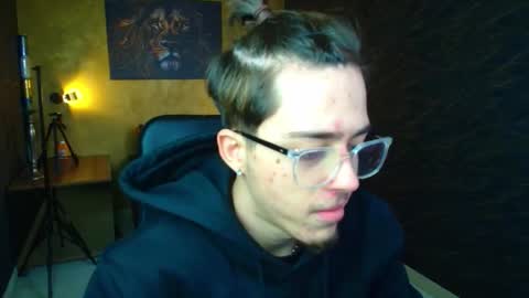 BodhiHayes online show from April 21, 2026, 6:52 am