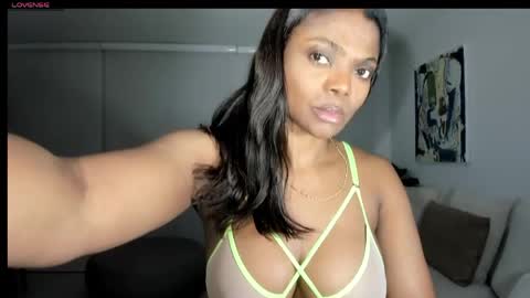 danna online show from April 21, 2026, 9:37 am