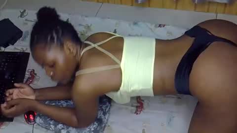 Snapshot of body_desire1 chatting on February 22, 2026, 7:45 pm body_desire1 online show from February 22, 2026, 7:45 pm