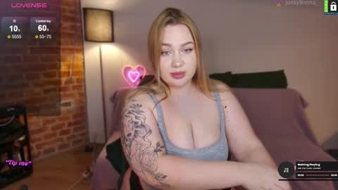  Lina  online show from December 11, 2024, 9:12 pm