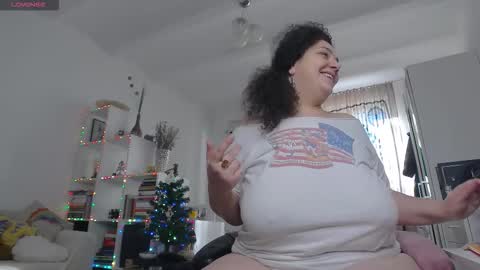 Snapshot of bohobabelexy chatting on January 9, 2026, 12:19 pm BohoBabeLaxy online show from January 9, 2026, 12:19 pm