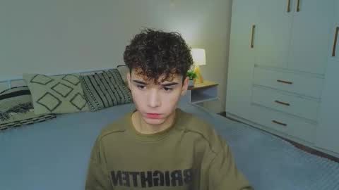 ALEXPVT IS OPEN online show from October 4, 2025, 9:18 am