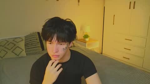 ALEXPVT IS OPEN online show from October 19, 2025, 10:21 pm