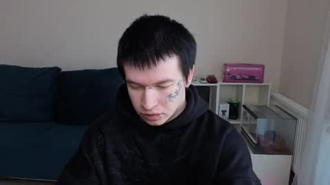 ALEXPVT IS OPEN online show from April 17, 2026, 5:32 am