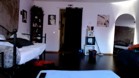 BombshellBaeby online show from January 12, 2026, 4:01 pm