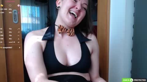 Luthien online show from March 3, 2025, 11:44 am