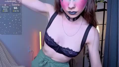 Karen online show from April 23, 2026, 4:20 pm