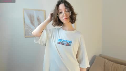 bondistar online show from October 11, 2025, 1:20 pm