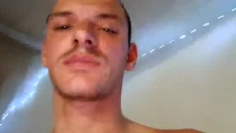 bondsasha2101 online show from November 15, 2025, 8:22 am