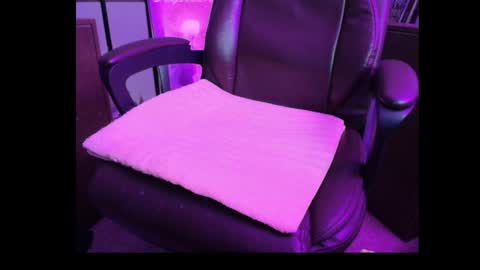 Grizz online show from January 14, 2026, 11:42 pm