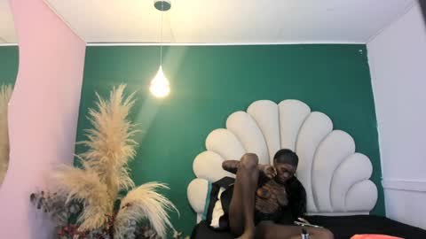 Snapshot of bonieklent chatting on December 24, 2024, 3:38 am bonieklent online show from December 24, 2024, 3:38 am