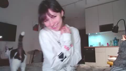 Mary 3 live time content 18   online show from March 8, 2026, 8:23 pm