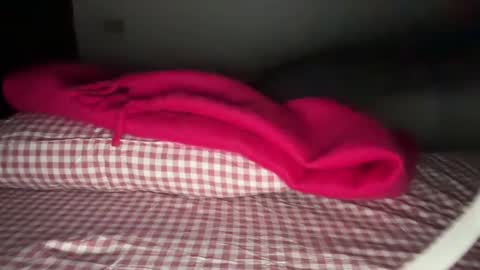 BonnettBonett   I cam from 4pm- 12am central time Costa Rica online show from December 14, 2025, 1:22 am