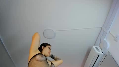 Bonnie  online show from February 25, 2025, 11:08 am