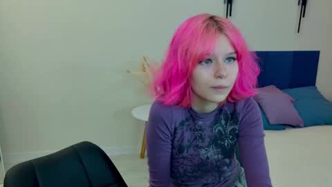 Jessy  Mark online show from October 11, 2025, 5:11 pm