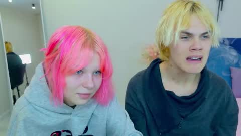 Jessy  Mark online show from October 15, 2025, 5:13 pm